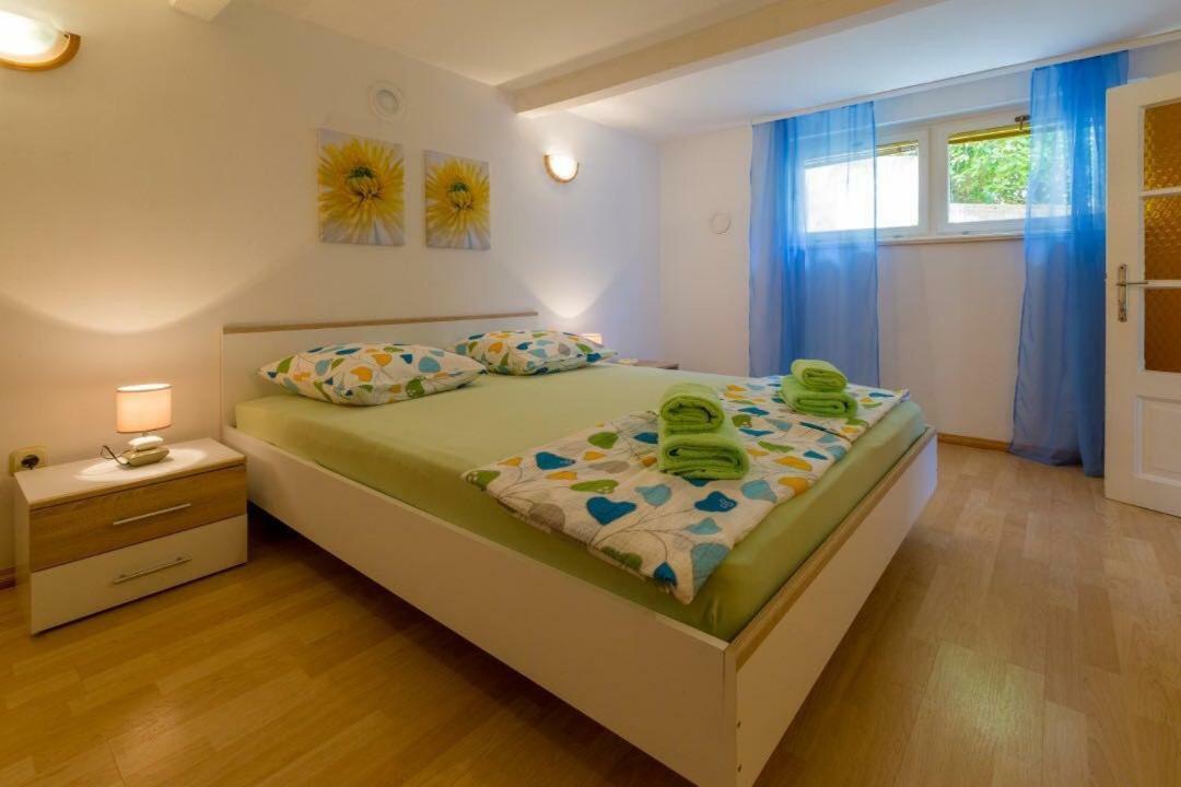 Apartment Dvorska Криквеница Екстериор снимка