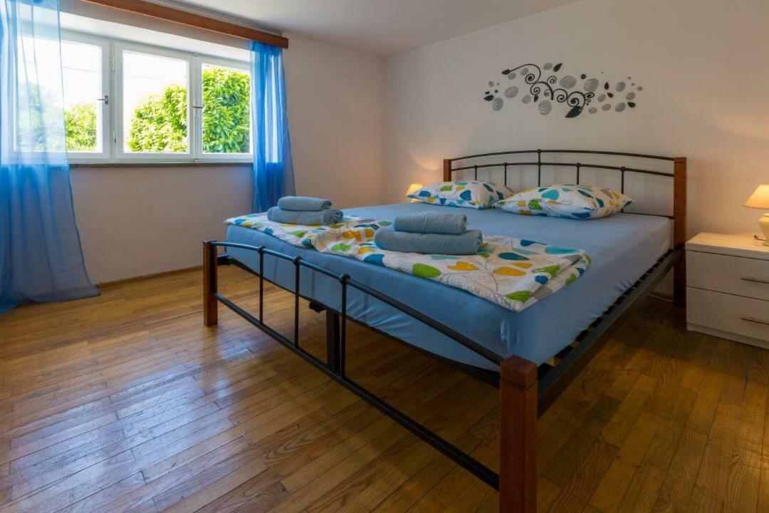Apartment Dvorska Криквеница Екстериор снимка