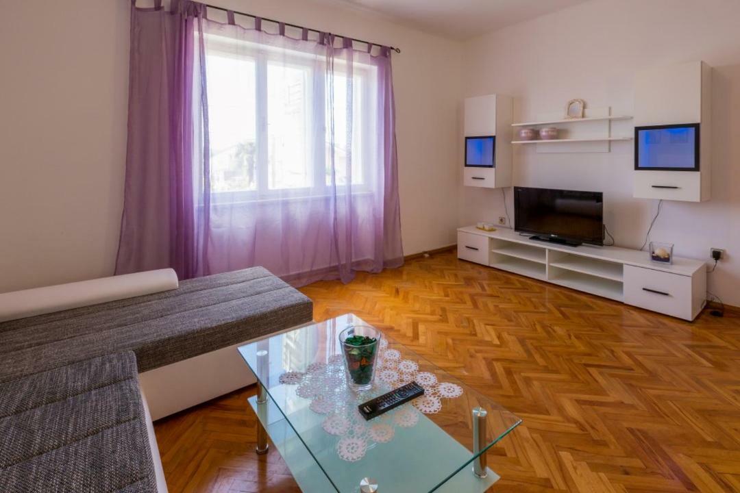 Apartment Dvorska Криквеница Екстериор снимка