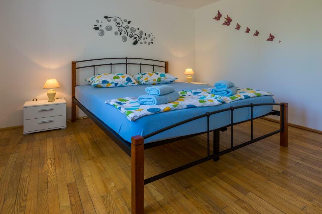 Apartment Dvorska Криквеница Екстериор снимка